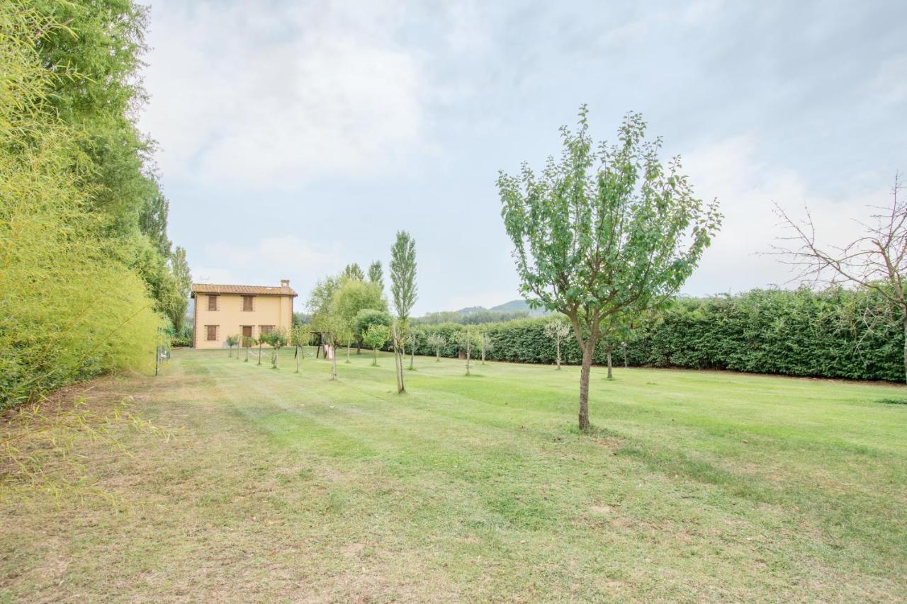 Casa Vacanze Vecchio Granaio Magione Exterior photo