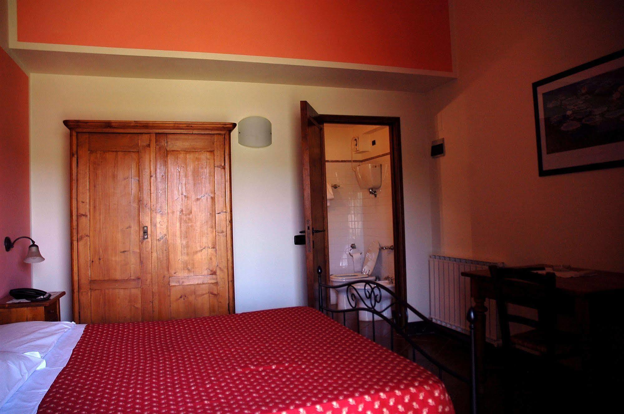 Casa Vacanze Vecchio Granaio Magione Exterior photo